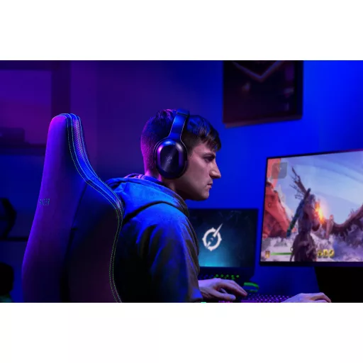 Razer Barracuda Pro Headset Vezetékes és vezeték nélküli Fejpánt Játék USB C-típus Bluetooth Fekete
