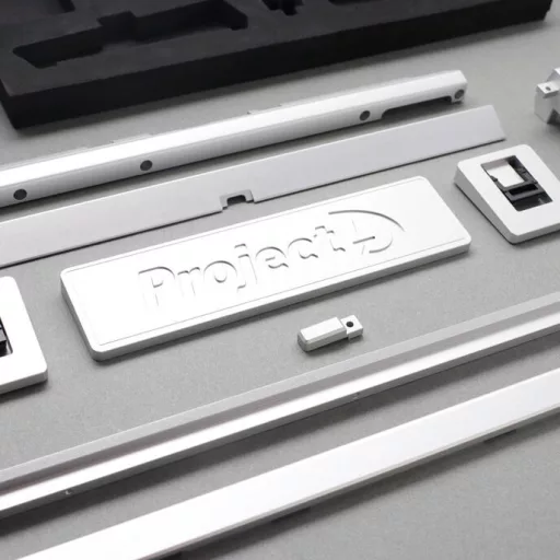 Ducky Outlaw 65 billentyűzet Univerzális USB Amerikai angol Ezüst