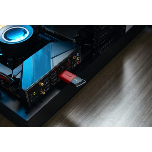 Kingston Technology DataTraveler Exodia M USB flash meghajtó 128 GB USB A típus 3.2 Gen 1 (3.1 Gen 1) Fekete, Vörös