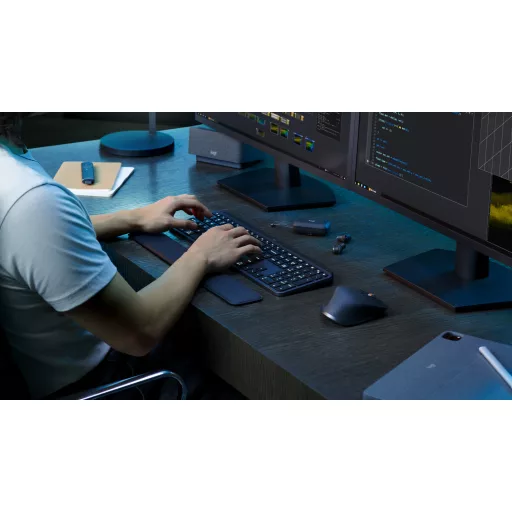 Logitech Master 920-011574 billentyűzet Univerzális Bluetooth AZERTY Belga Grafit