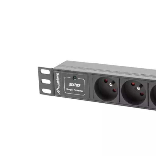 Lanberg PDU-03E-0200-BK áramelosztó egység (PDU) 3 AC kimenet(ek) 1U Fekete