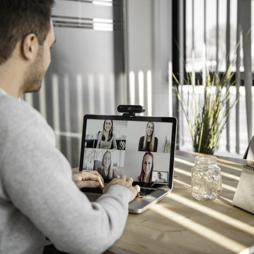 Hama C-600 Pro webkamera 2 MP 1920 x 1080 pixelek USB 2.0 Fekete