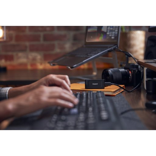 Kingston Technology XS1000 2 TB USB C-típus 3.2 Gen 2 (3.1 Gen 2) Fekete