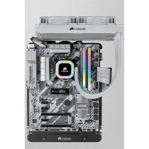 Corsair Vengeance RGB Pro CMH32GX4M4D3600C18W 32 GB 4 x 8 GB DDR4