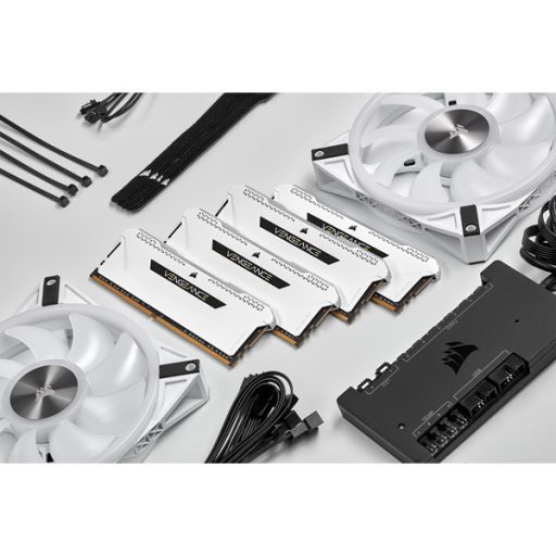 Corsair Vengeance RGB Pro CMH32GX4M4D3600C18W 32 GB 4 x 8 GB DDR4