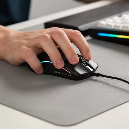 Glorious Gaming Model O 2 Mini egér Játék Jobbkezes USB A típus Optikai 26000 DPI