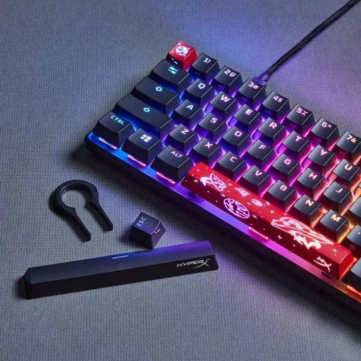 HyperX Alloy Origins 65 - Mechanical Gaming Keyboard - HX Red (USLayout) (HKBO1T-RD-US/N) billentyűzet Játék USB Fekete