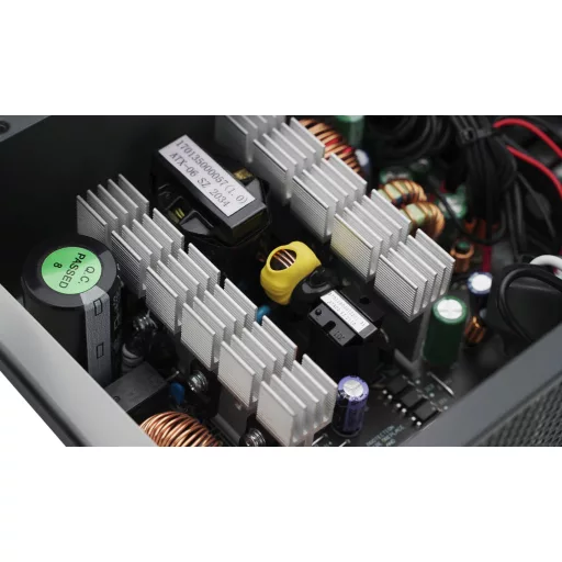 DeepCool PF700 700 W 20+4 pin ATX ATX Fekete