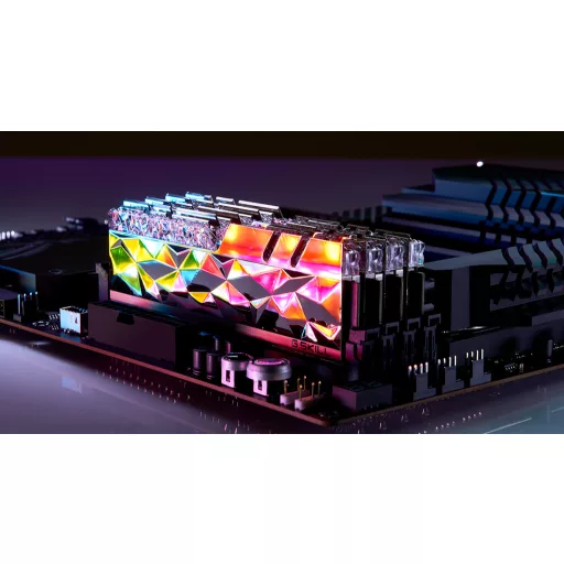 G.Skill Trident Z Royal F4-3600C16Q-64GTESC 64 GB 4 x 16 GB DDR4 288-pin DIMM