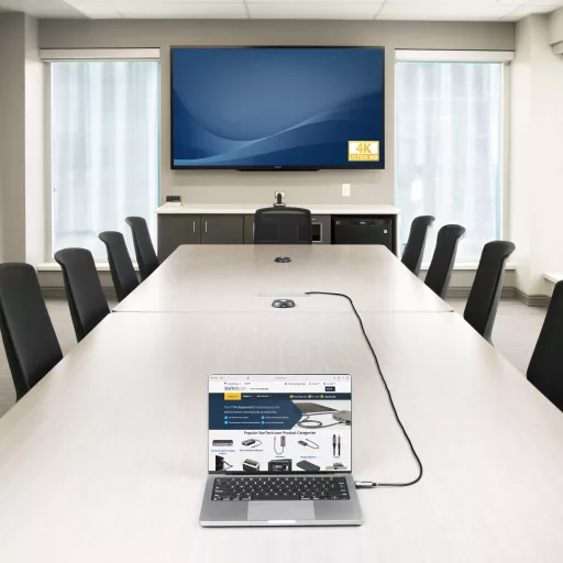 StarTech.com 146B-USBC-HDMI4K-AOC video átalakító kábel 15,2 M USB C-típus HDMI A-típus (Standard) Fekete