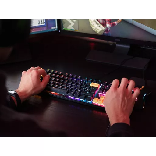 Tracer HORNET 87 billentyűzet Egér mellékelve Játék USB QWERTY Angol Fekete, Sárga