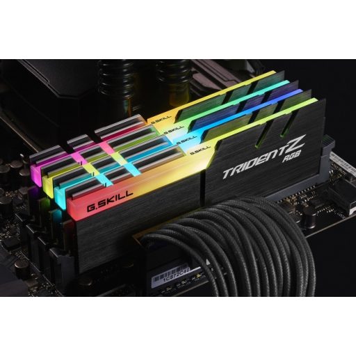 G.Skill Trident Z RGB (For AMD) F4-3200C16Q-32GTZRX 32 GB 4 x 8 GB DDR4
