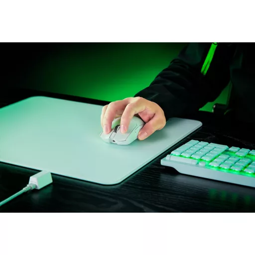Razer Viper V3 Pro egér Játék Jobbkezes RF Wireless + USB Type-C Optikai 35000 DPI