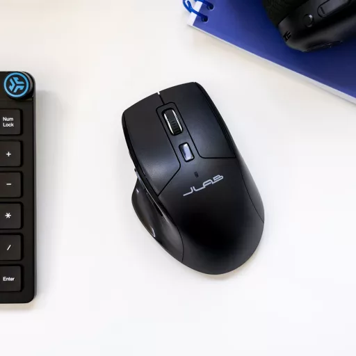 JLab JBuds egér Irodai Jobbkezes Bluetooth + USB Type-A Optikai 2400 DPI