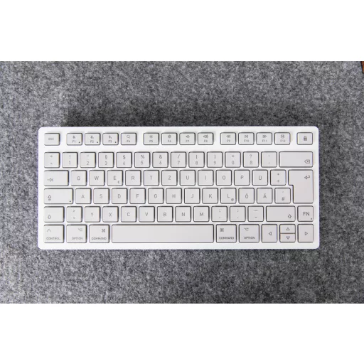CHERRY JK-7110DE-25 billentyűzet Otthoni Bluetooth QWERTZ Német Fehér