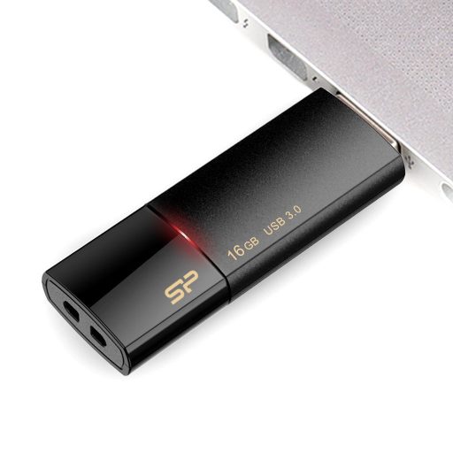 Silicon Power Blaze B05 USB flash meghajtó 16 GB USB A típus 3.2 Gen 1 (3.1 Gen 1) Fekete