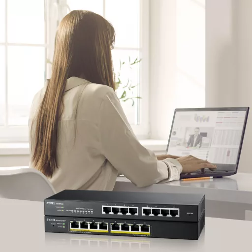 Zyxel GS1915-8 Vezérelt L2 Gigabit Ethernet (10/100/1000) Fekete