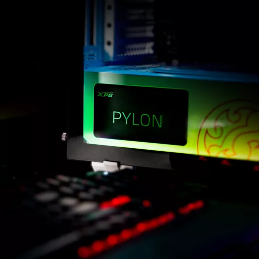 XPG PYLON 550W 24-pin ATX ATX Fekete