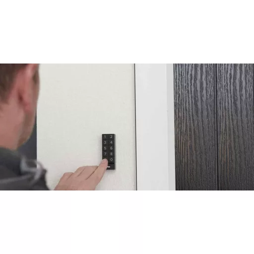 Yale 05/301000/BL numerikus billentyűzet Bluetooth Fekete