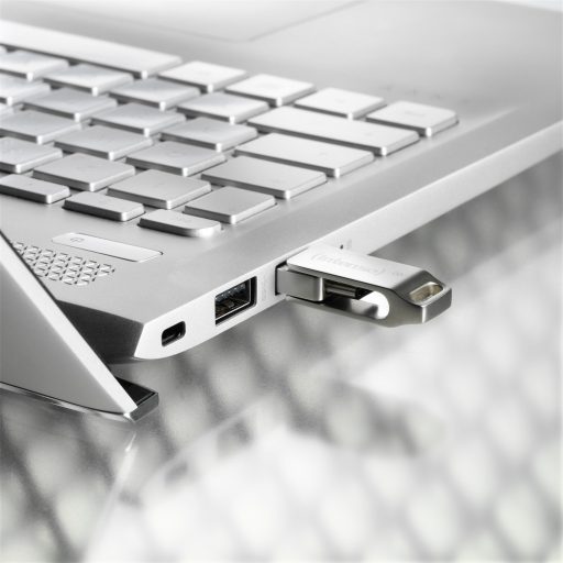 Intenso cMobile Line USB flash meghajtó 64 GB USB Type-A / USB Type-C 3.2 Gen 1 (3.1 Gen 1) Ezüst