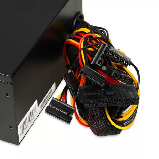 iBox Aurora 600 W 20+4 pin ATX ATX Fekete