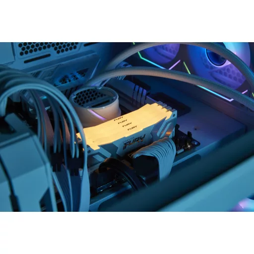 Kingston Technology FURY Renegade RGB 32 GB 1 x 32 GB DDR5 6400 MT/másodperc 288-pin DIMM