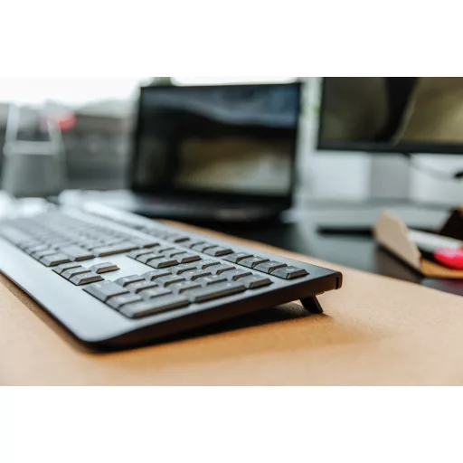 CHERRY KW 3000 billentyűzet Univerzális Vezeték nélküli RF QWERTY Nemzetközi amerikai Fekete