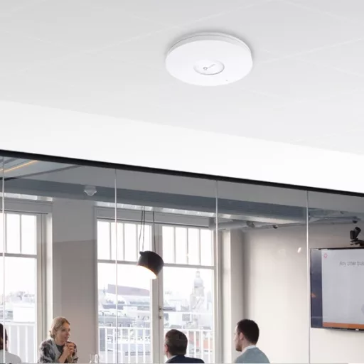 TP-Link Omada EAP670 WLAN csatlakozási pont 5400 Mbit/s Fehér Ethernet-áramellátás (PoE) támogatása