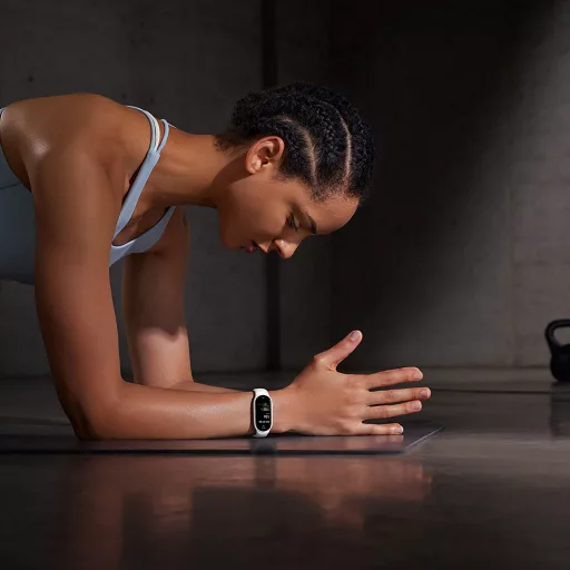 Xiaomi Smart Band 10 Rose AMOLED Aktivitásmérő csuklópánt 4,37 cm (1.72") Rózsaszín