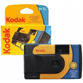   Kodak DAYLIGHT Camera, Photographic Disposable with color film 39 photos. No built-in flash.