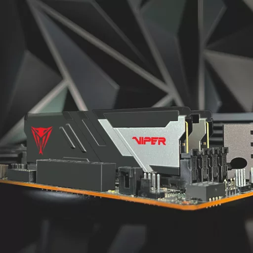 Patriot Memory Viper Venom PVV516G60C30 16 GB 1 x 16 GB DDR5 6000 MT/másodperc 288-pin DIMM