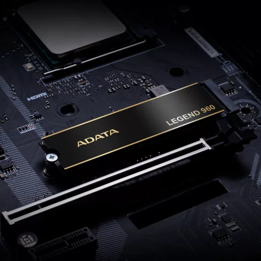 ADATA LEGEND 960 2 TB M.2 PCI Express 4.0 NVMe 3D NAND