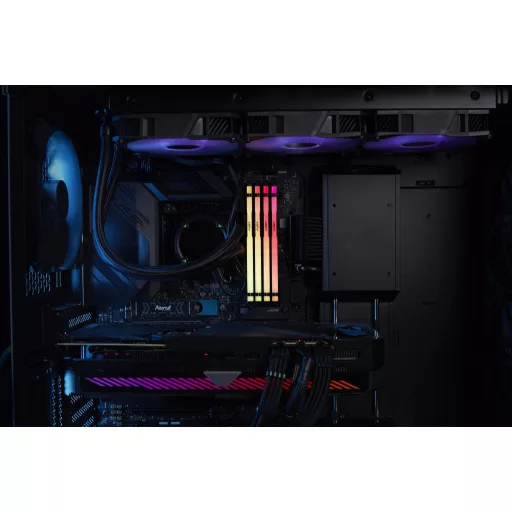 Kingston Technology FURY Beast RGB 128 GB 2 x 64 GB DDR5 5600 MT/másodperc 288-pin DIMM