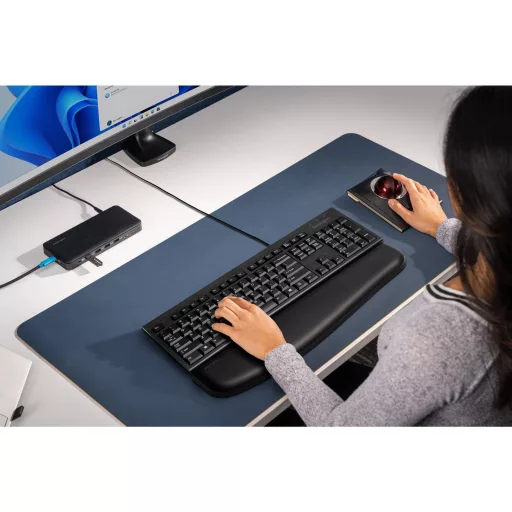 Kensington KB100 EQ billentyűzet Otthoni/irodai USB QWERTY Nemzetközi amerikai Fekete