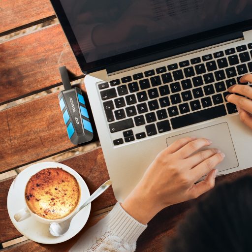 ADATA SC740 1 TB USB C-típus 3.2 Gen 2 (3.1 Gen 2) Fekete, Kék