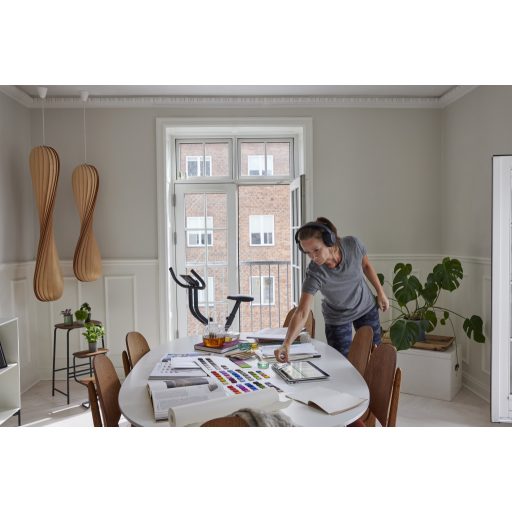 HP Poly Voyager Surround 80 UC USB-C Headset +USB-C/A Adapter Vezeték nélküli Fejpánt Zene/általános USB C-típus Bluetooth Fekete