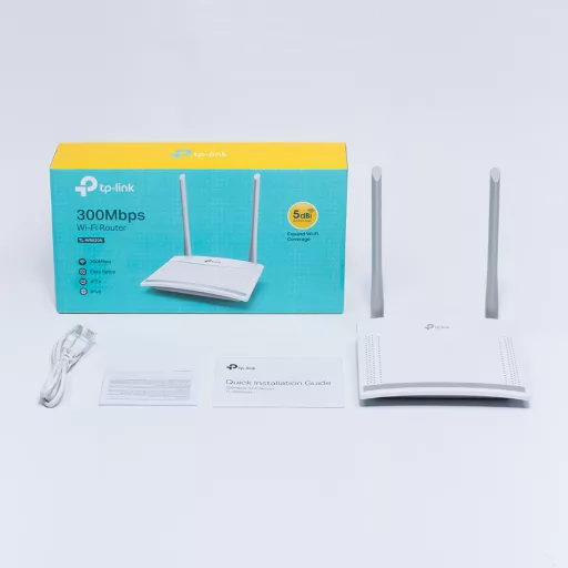 TP-Link TL-WR820N vezetéknélküli router Fast Ethernet Egysávos (2,4 GHz) Fehér