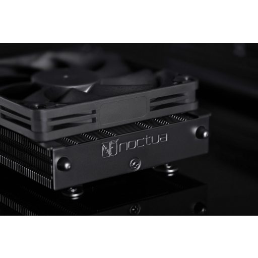 Noctua NH-L9A-AM5 CHROMAX.BLACK számítógépes hűtőrendszer Processzor Hűtő 9,2 cm Fekete 1 db