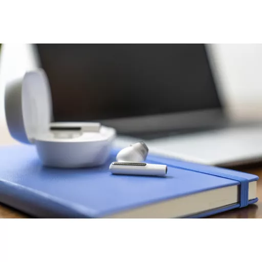 HP Poly Voyager Free 60/60+ Microsoft Teams Certified White Earbuds (2 Pieces)
