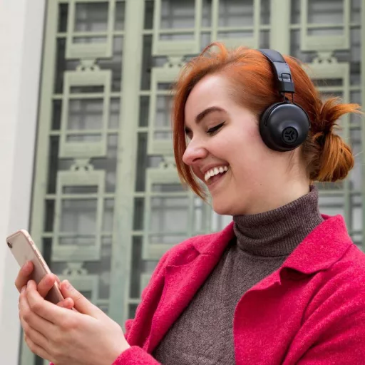 JLab Studio Wireless On-Ear Headset Vezetékes és vezeték nélküli Fejpánt Hívás/zene Bluetooth Fekete