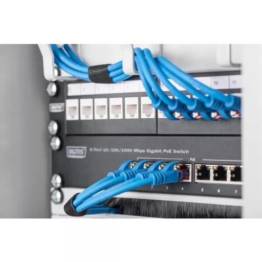 Digitus DN-95317 hálózati kapcsoló Beállítást nem igénylő (unmanaged) Gigabit Ethernet (10/100/1000) Ethernet-áramellátás (PoE) támogatása Szürke