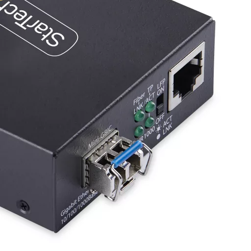 StarTech.com MCM1110SMLC40 hálózati média konverter 2000 Mbit/s 1310 nm Single-mode Fekete