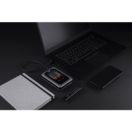 DataLocker DL4 FE külső merevlemez 2 TB 5400 RPM 2.5" USB C-típus 3.2 Gen 1 (3.1 Gen 1) Alumínium, Fekete