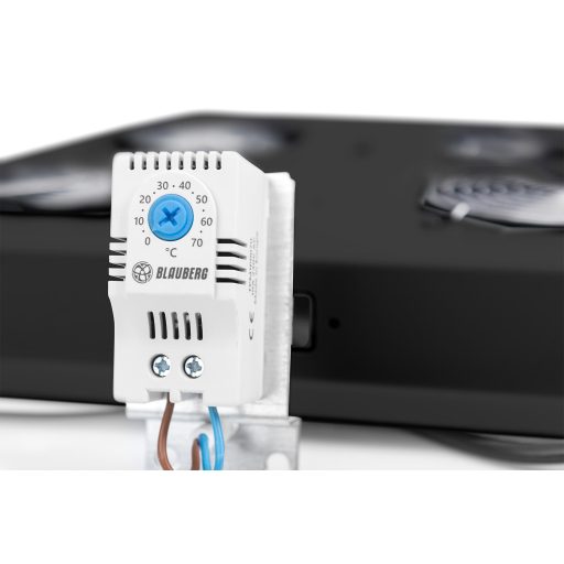 Digitus DN-19 FAN-6-SRV-B konzolos hűtőberendezés