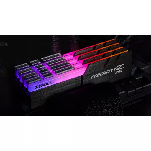 G.Skill Trident Z RGB F4-3600C18Q-32GTZR 32 GB 4 x 8 GB DDR4