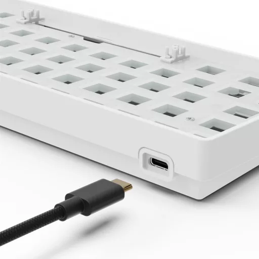 Sharkoon SKILLER SGK50 S4 billentyűzet Otthoni USB QWERTY Német Fehér