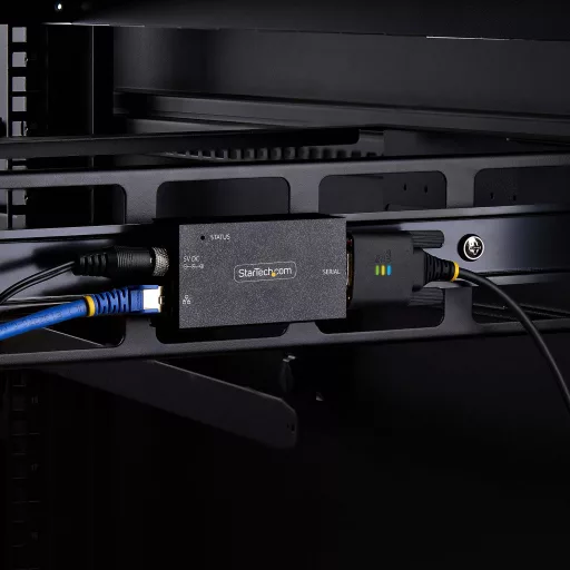 StarTech.com I13-SERIAL-ETHERNET soros átalakító/jelismétlő/izolátor RS-232 RJ-45 Fekete