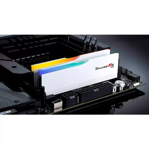 G.Skill Ripjaws M5 RGB F5-5200J4040A16GX2-RM5RW 32 GB 2 x 16 GB DDR5 288-pin DIMM