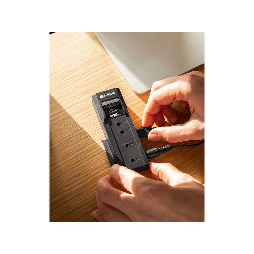 Sandberg 136-49 dokkoló állomás tárolóegységhez USB 3.2 Gen 2 (3.1 Gen 2) Type-C Fekete