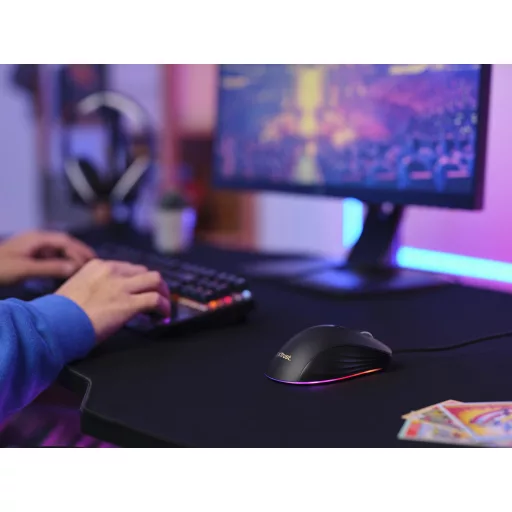 Trust GXT924 YBAR+ egér Játék Jobbkezes USB A típus Optikai 25600 DPI